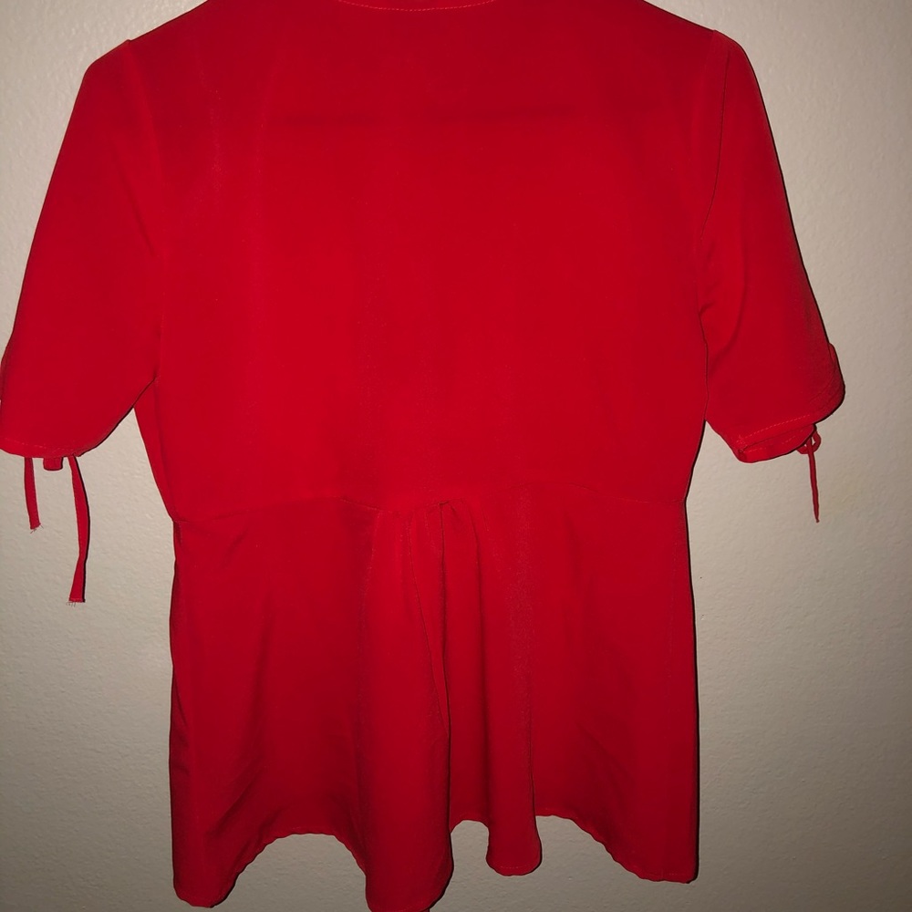 Red tie blouse ❤️